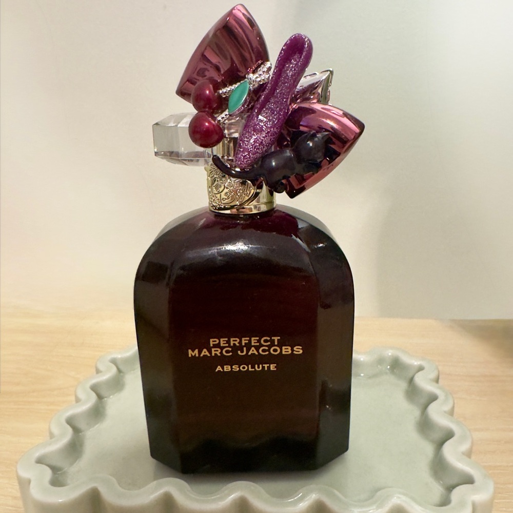 Marc Jacobs Perfect Absolute - Purple and Gold